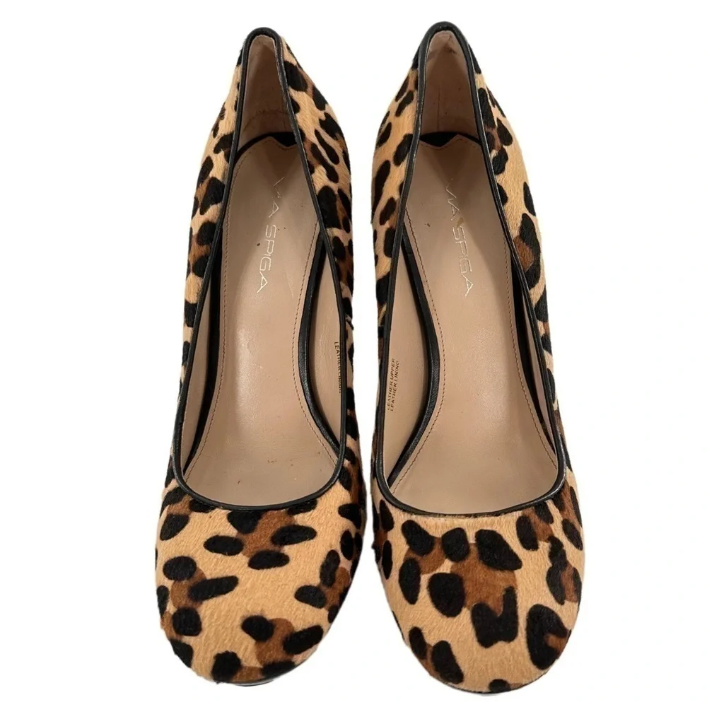 Via Spiga heels size 8 black Italian leather cheetah print calf hair platforms